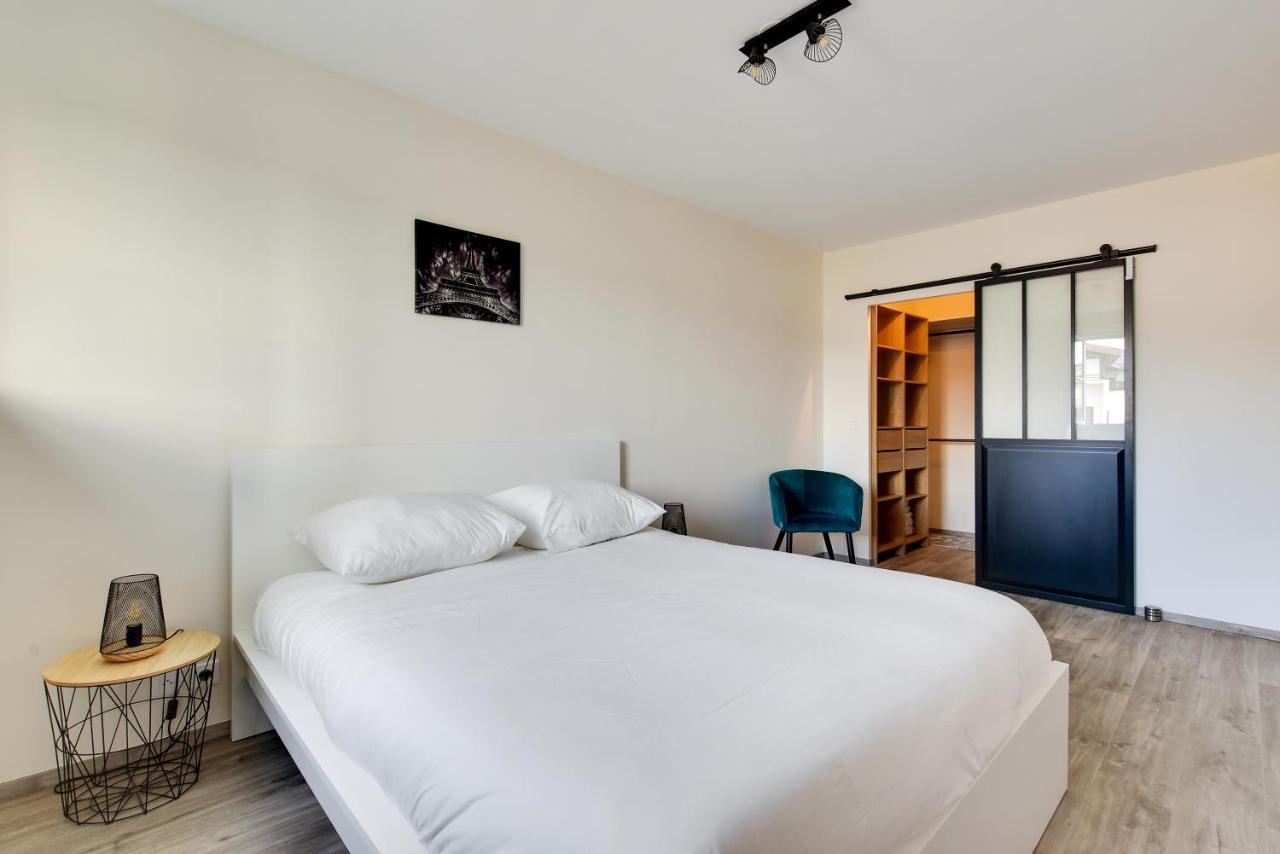 Ferienwohnung Appart Cosy Quartier Calme Hyper Centre Parking Magny-le-Hongre Exterior foto